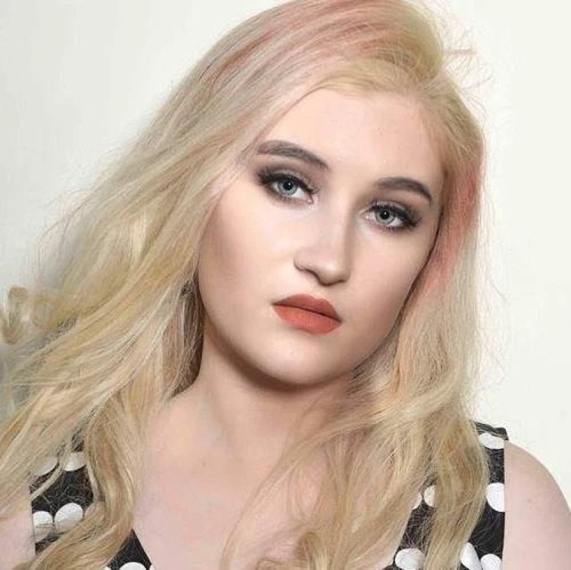 Perfect deception: candid confessions of girls who edit their selfies beyond recognition Perfect deception: candid confessions of girls who edit their selfies beyond recognition