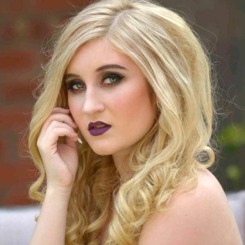 Perfect deception: confesiones sinceras de chicas que editan sus selfies más allá del reconocimiento