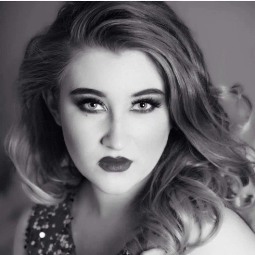 Perfect deception: confesiones sinceras de chicas que editan sus selfies más allá del reconocimiento