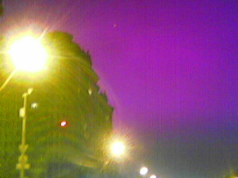 Photo downshifting: a Muscovite has been shooting with a push-button Siemens for three years, and people like it