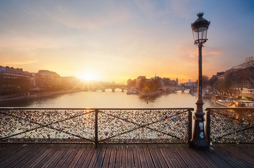 Photographer spent 3 years traveling the world to catch the sun
