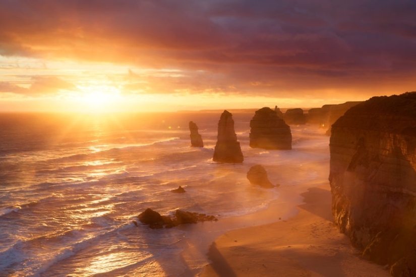 Photographer spent 3 years traveling the world to catch the sun