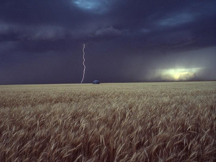 Photographing the weather