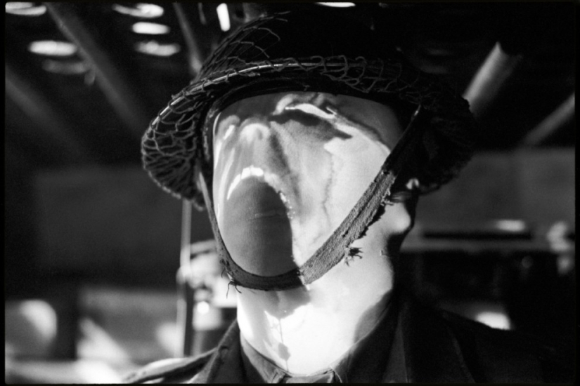Photos from behind the scenes of the 1982 film Pink Floyd - The Wall