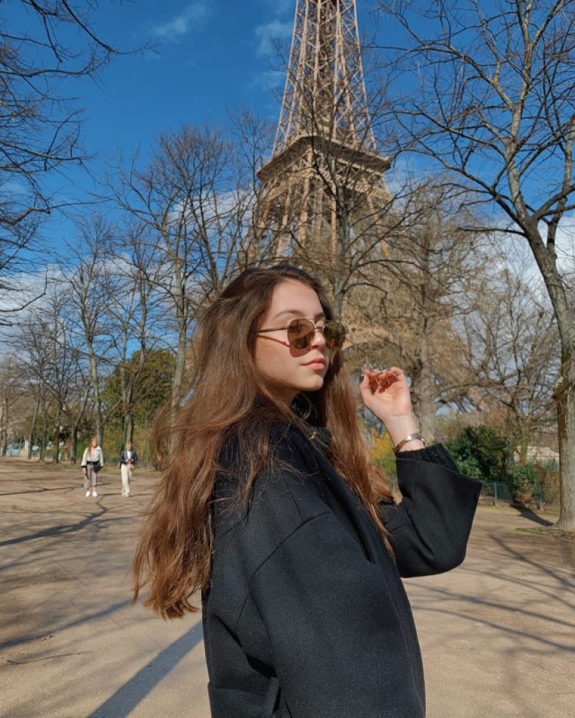 Photos of Catherine Zeta-Jones' 17-year-old daughter stunned netizens Photos of Catherine Zeta-Jones' 17-year-old daughter stunned netizens