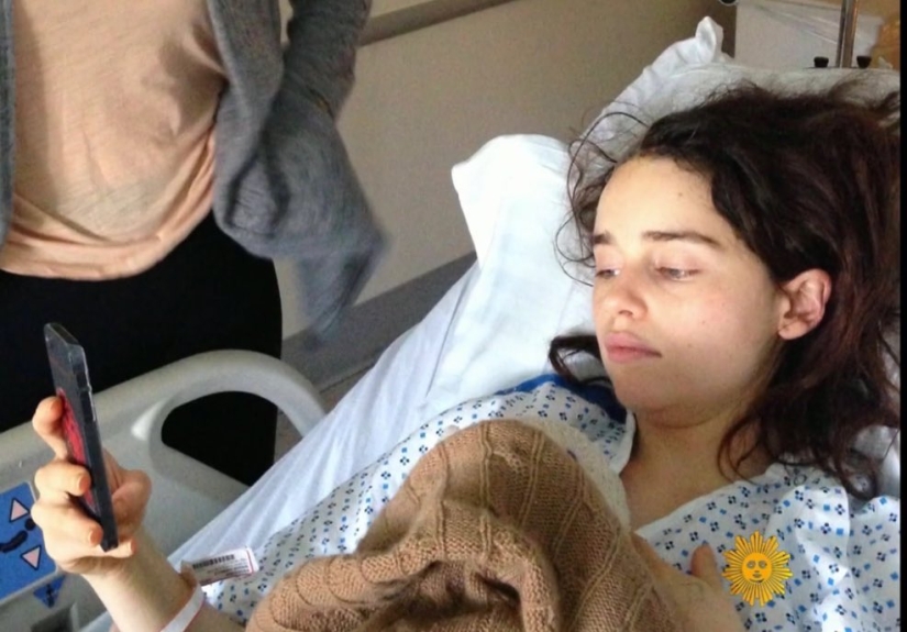 Photos of Emilia Clarke after a stroke and skull trepanation appeared on the web Photos of Emilia Clarke after a stroke and skull trepanation appeared on the web