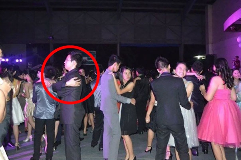 Photos that will bring you to tears if you look closely Photos that will bring you to tears if you look closely