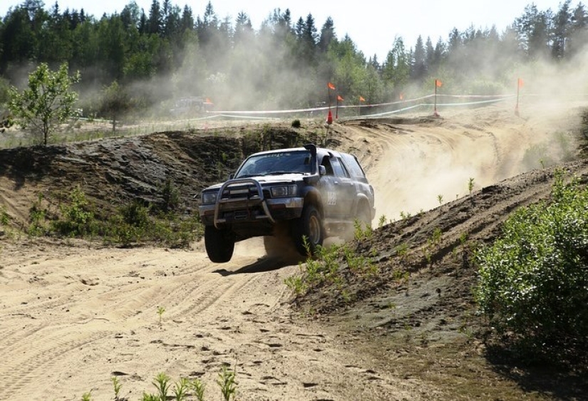 Pleasant off-road: how to enjoy the wild nature, but not to get your boots dirty too much Pleasant off-road: how to enjoy the wild nature, but not to get your boots dirty too much