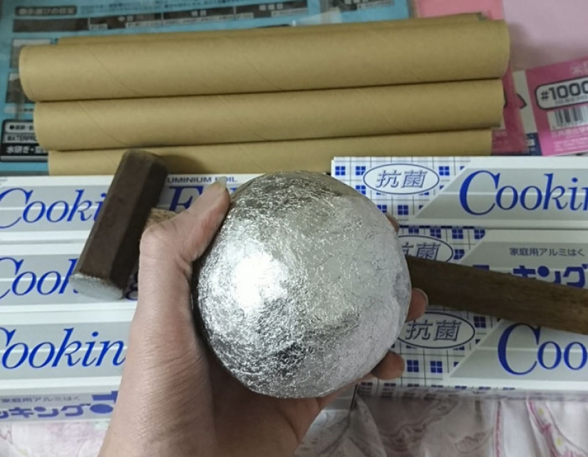 Polish Me Completely: Japanese turn aluminum foil balls into shiny perfection