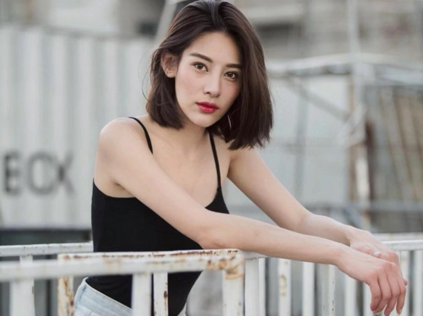 Pollo en asia Monatcha conquista los corazones de los hombres: 10+ foto