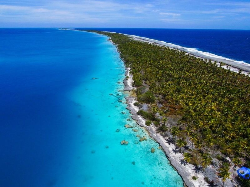 Polynesian paradise from the height of a kite