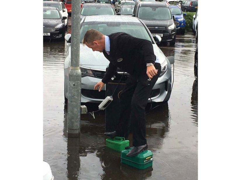 Por eso los hombres viven menos que las mujeres: 25 fotos