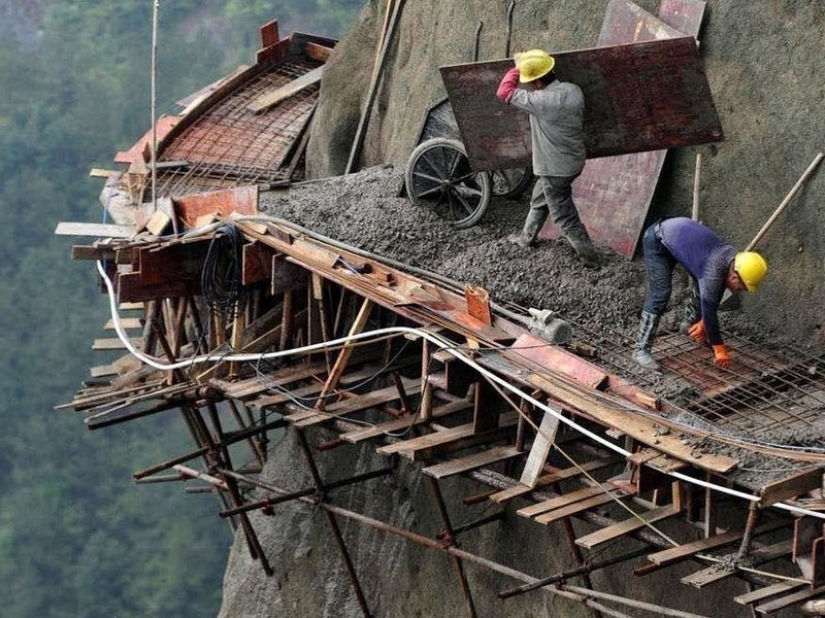 Por eso los hombres viven menos que las mujeres: 25 fotos