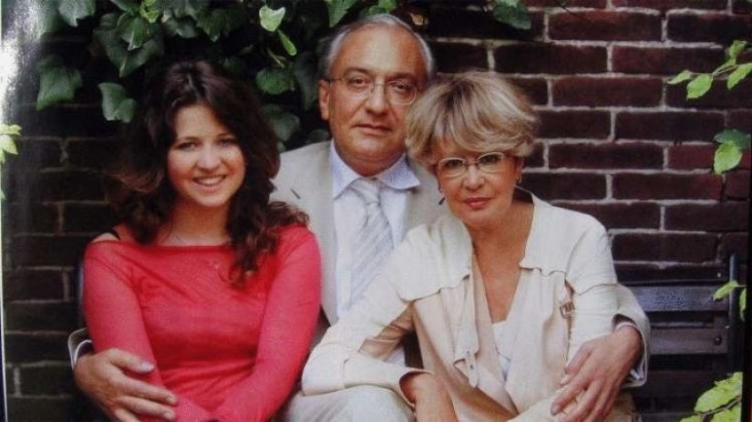 Por qué Garry Kasparov traicionó a Marina Neelova y no reconoció a su propia hija Por qué Garry Kasparov traicionó a Marina Neelova y no reconoció a su propia hija