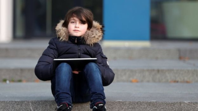 Por qué Laurent Simons, un prodigio de 9 años, abandonó la universidad