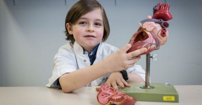 Por qué Laurent Simons, un prodigio de 9 años, abandonó la universidad