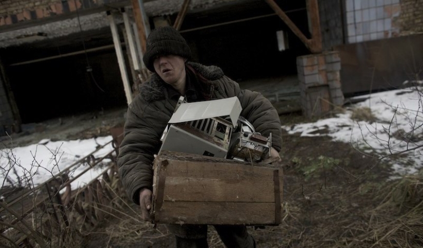 Por qué los investigadores de la zona de Chernobyl son llamados "acosadores"