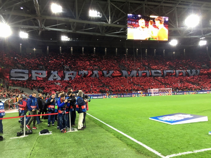 ¿Por sus oraciones o por sus propios esfuerzos? El Spartak frenó al Liverpool