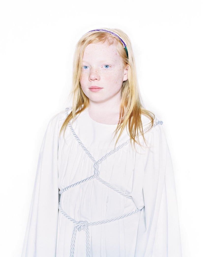 Portraits of girls from the Order of the "Daughters of Job", the most closed near-Masonic youth organization