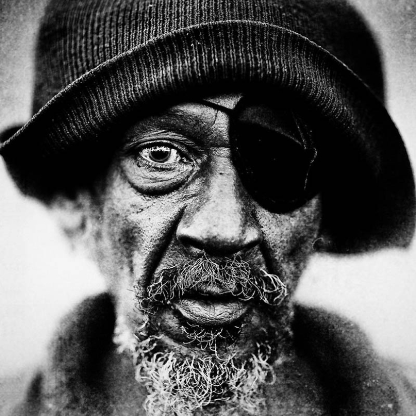 Portraits of the homeless by photographer Lee Jeffries Portraits of the homeless by photographer Lee Jeffries