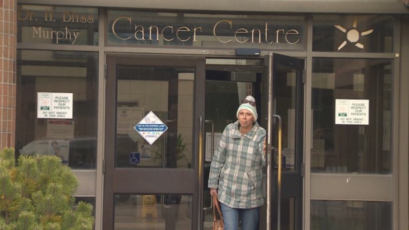 Premio mayor doble: paciente con cáncer ganó la lotería y comenzó a recuperarse con alegría