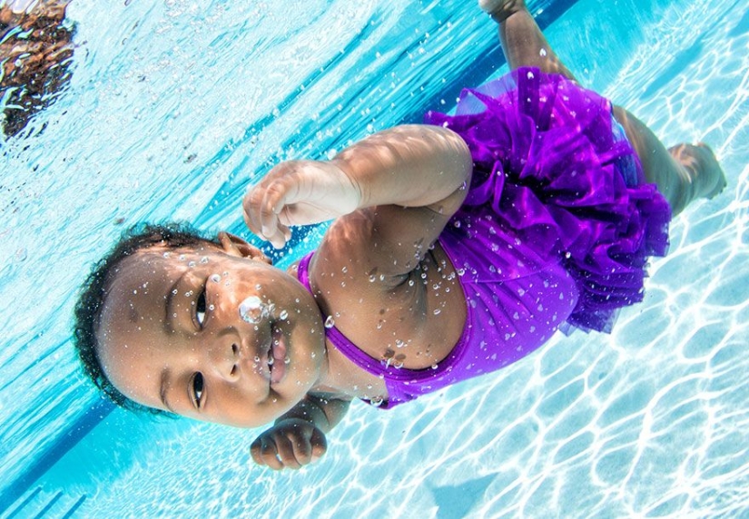 Proyecto fotográfico encantador-niños bajo el agua