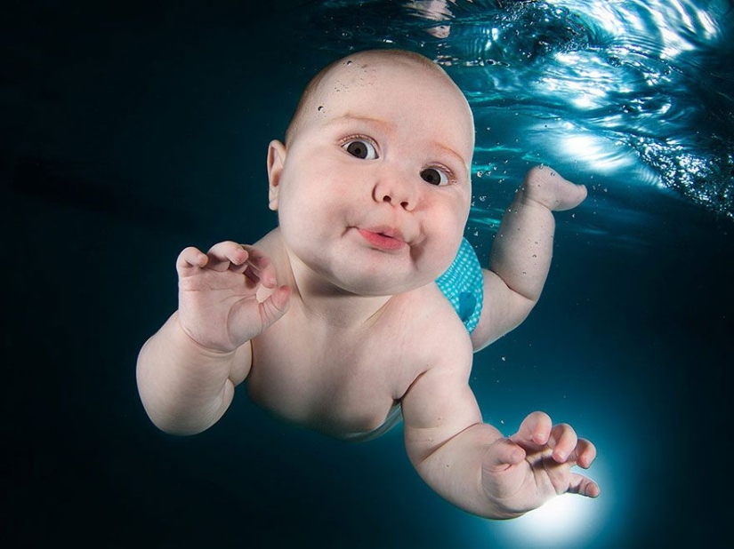 Proyecto fotográfico encantador-niños bajo el agua