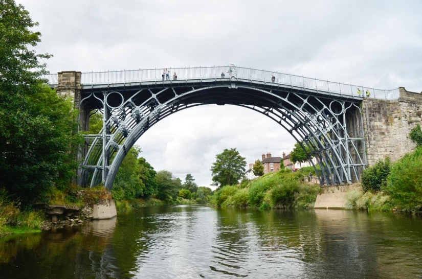 Puente de hierro fundido de Shropshire