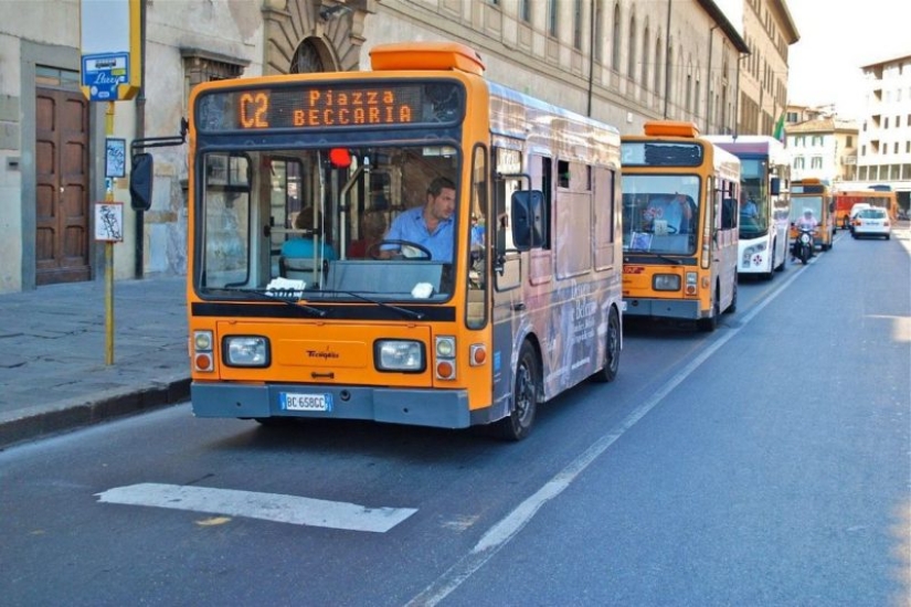 ¿Qué deben evitar los turistas en Italia? 13 hechos