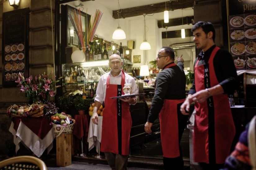 ¿Qué deben evitar los turistas en Italia? 13 hechos