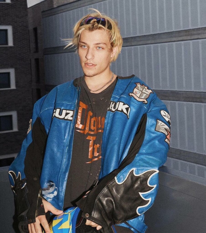 Qué hace Jake-el hijo de la leyenda del rock Jon Bon Jovi Qué hace Jake-el hijo de la leyenda del rock Jon Bon Jovi