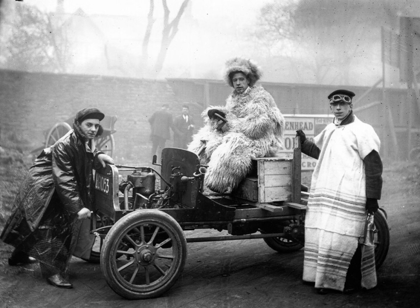 ¿Qué llevaban los primeros automovilistas?