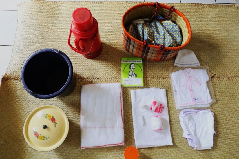 Qué llevan las mujeres de diferentes países del mundo al hospital de maternidad Qué llevan las mujeres de diferentes países del mundo al hospital de maternidad