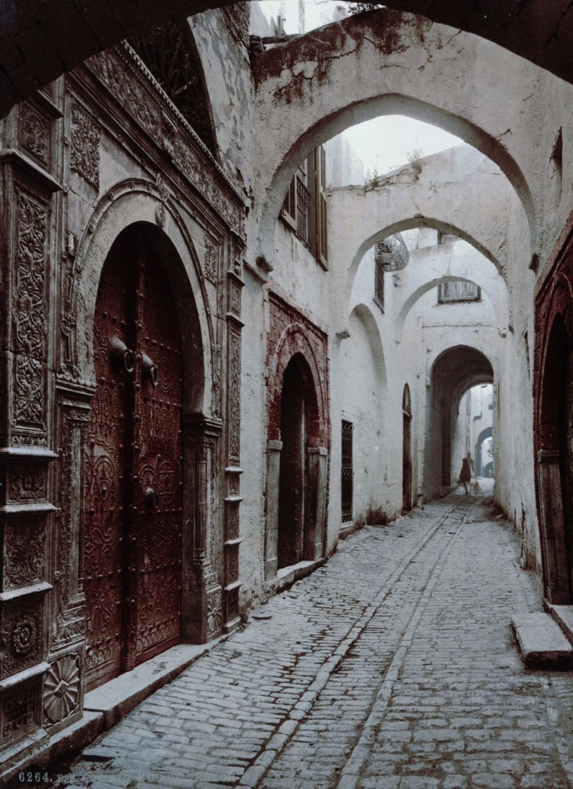 Rare color shots from Tunisia at the turn of the XIX-XX centuries