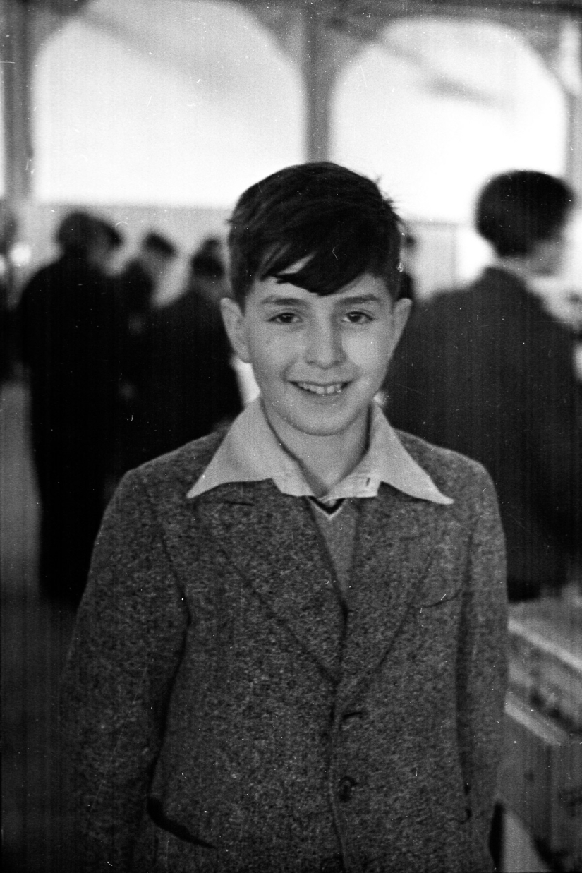Rare pictures of the British special operation to save children during the Holocaust Rare pictures of the British special operation to save children during the Holocaust