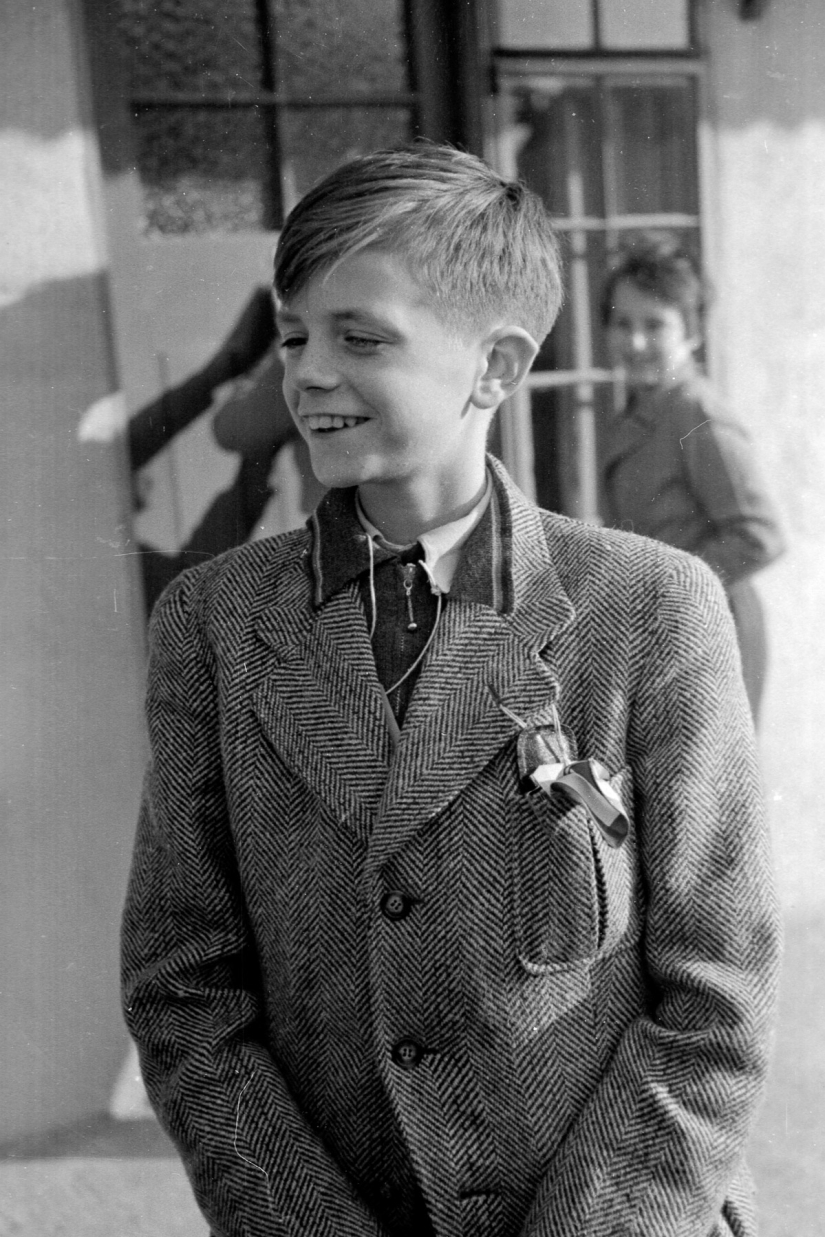 Rare pictures of the British special operation to save children during the Holocaust Rare pictures of the British special operation to save children during the Holocaust