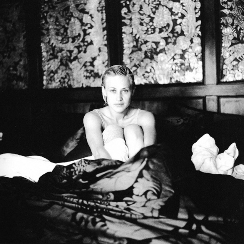 Real female beauty in the photo series "Women before 10 am" Real female beauty in the photo series "Women before 10 am"