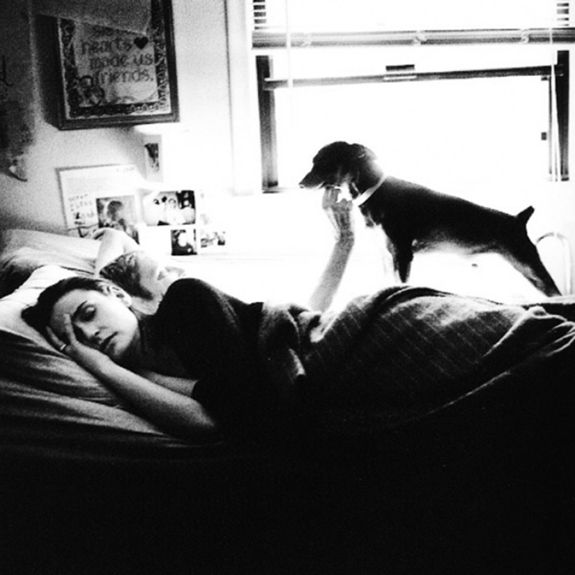 Real female beauty in the photo series "Women before 10 am" Real female beauty in the photo series "Women before 10 am"