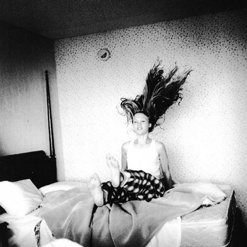 Real female beauty in the photo series "Women before 10 am" Real female beauty in the photo series "Women before 10 am"