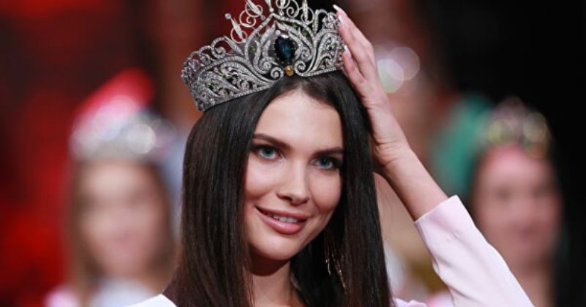 Reinas de belleza rusas atrapadas en historias feas