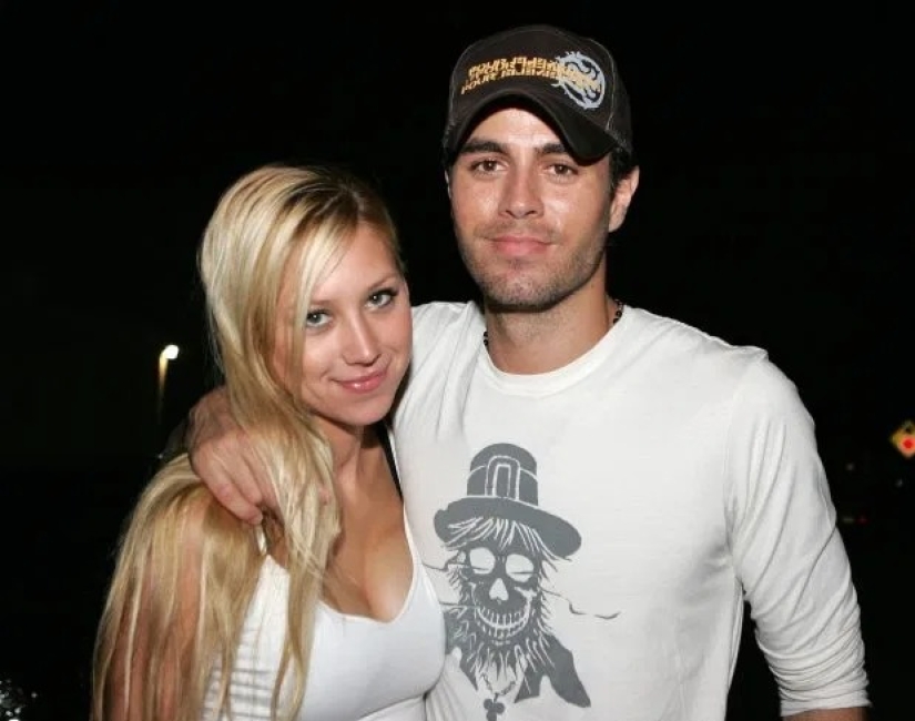 Reposición en la familia de las estrellas: Anna Kournikova y Enrique Iglesias tienen una hija Reposición en la familia de las estrellas: Anna Kournikova y Enrique Iglesias tienen una hija