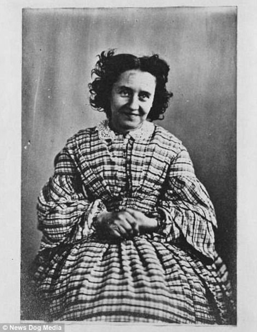 Retratos de " niñas problemáticas-habitantes de Bedlam