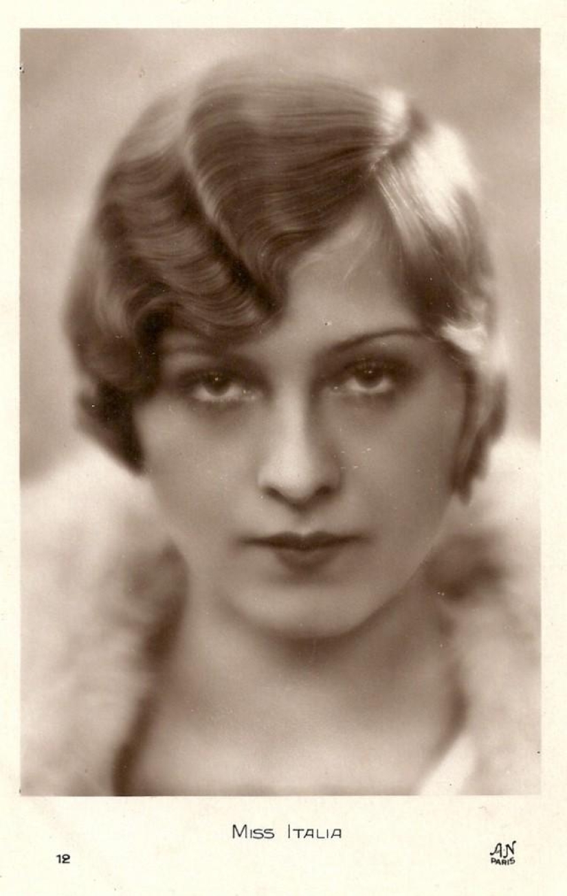 Retro beauties from the Miss Europe — 1930 contest