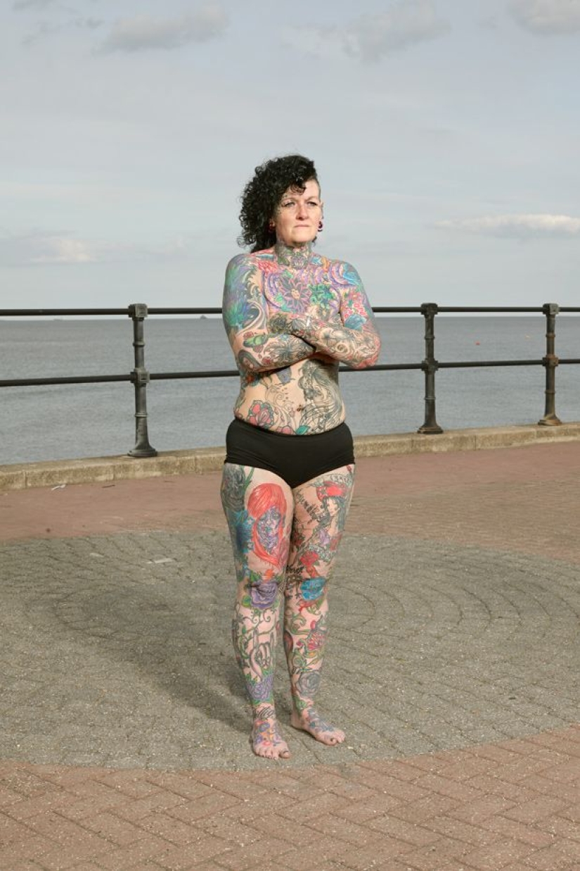 Reyes desnudos de los tatuajes