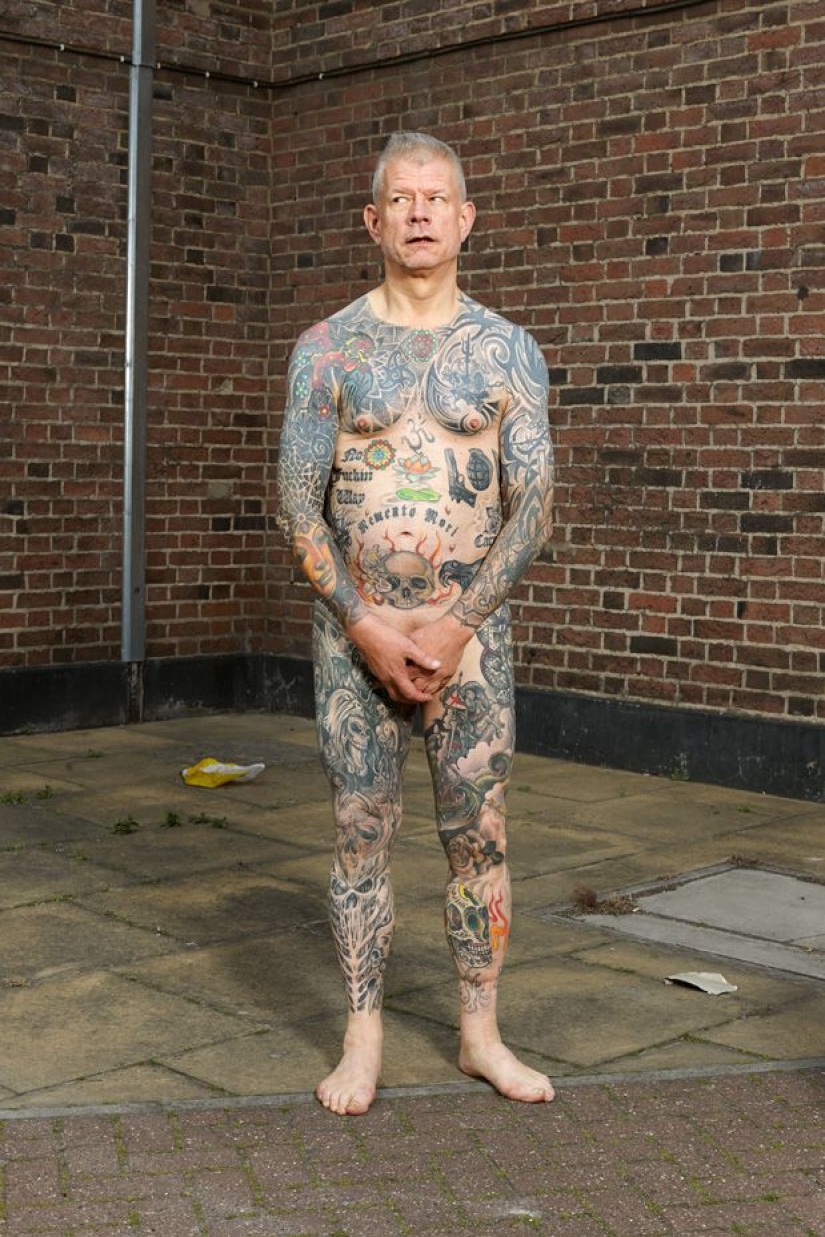 Reyes desnudos de los tatuajes