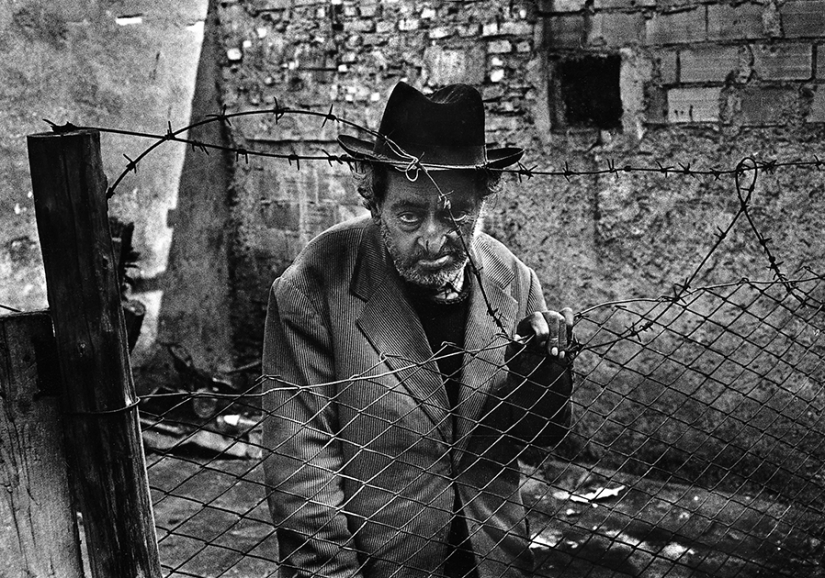 Romano Canoni es un fotógrafo italiano que se convirtió en los "ojos de la guerra"