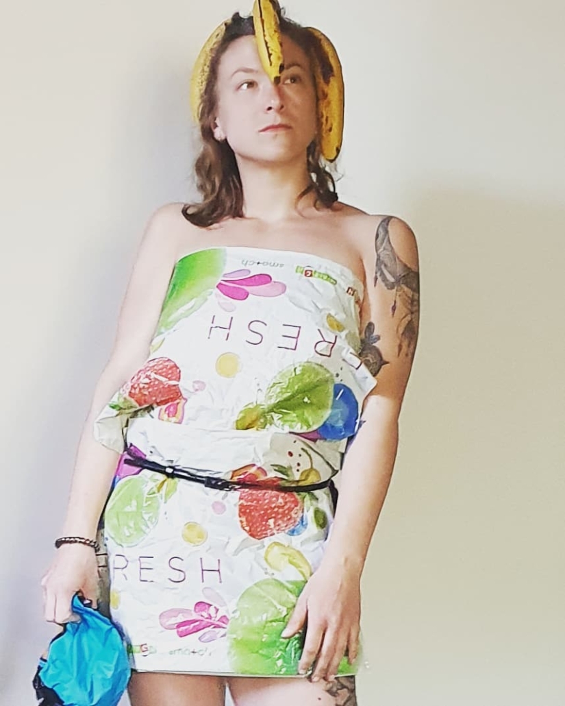 Ropa de cuarentena: Los usuarios de Instagram hacen vestidos con bolsos Ropa de cuarentena: Los usuarios de Instagram hacen vestidos con bolsos