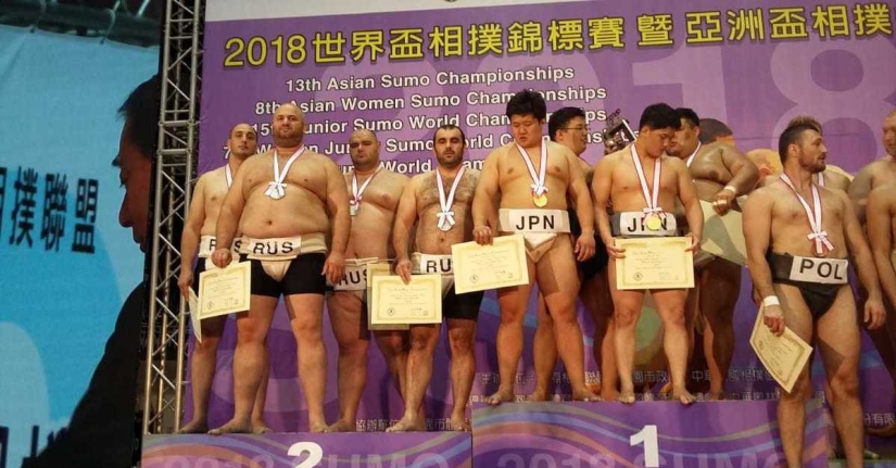 Rusia ganó el Campeonato Mundial de Sumo Rusia ganó el Campeonato Mundial de Sumo