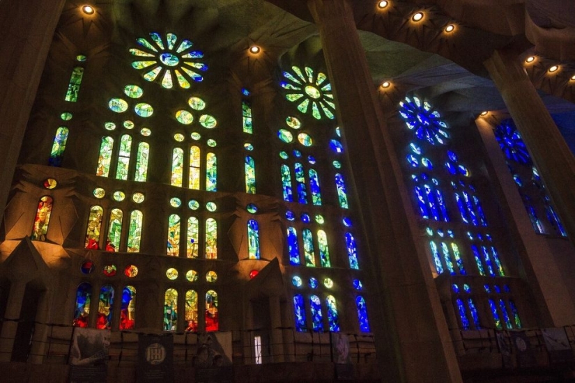 Sagrada Familia in Barcelona - the last phase of construction Sagrada Familia in Barcelona - the last phase of construction