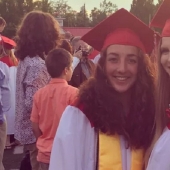 "Súbete a su espalda y levanta el dedo": cómo verificar si los adolescentes te están mintiendo